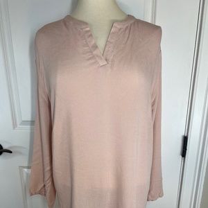 NWT Liz Claiborne Sz.XL, Pink Oversized , Long Sleeve V Neck Top